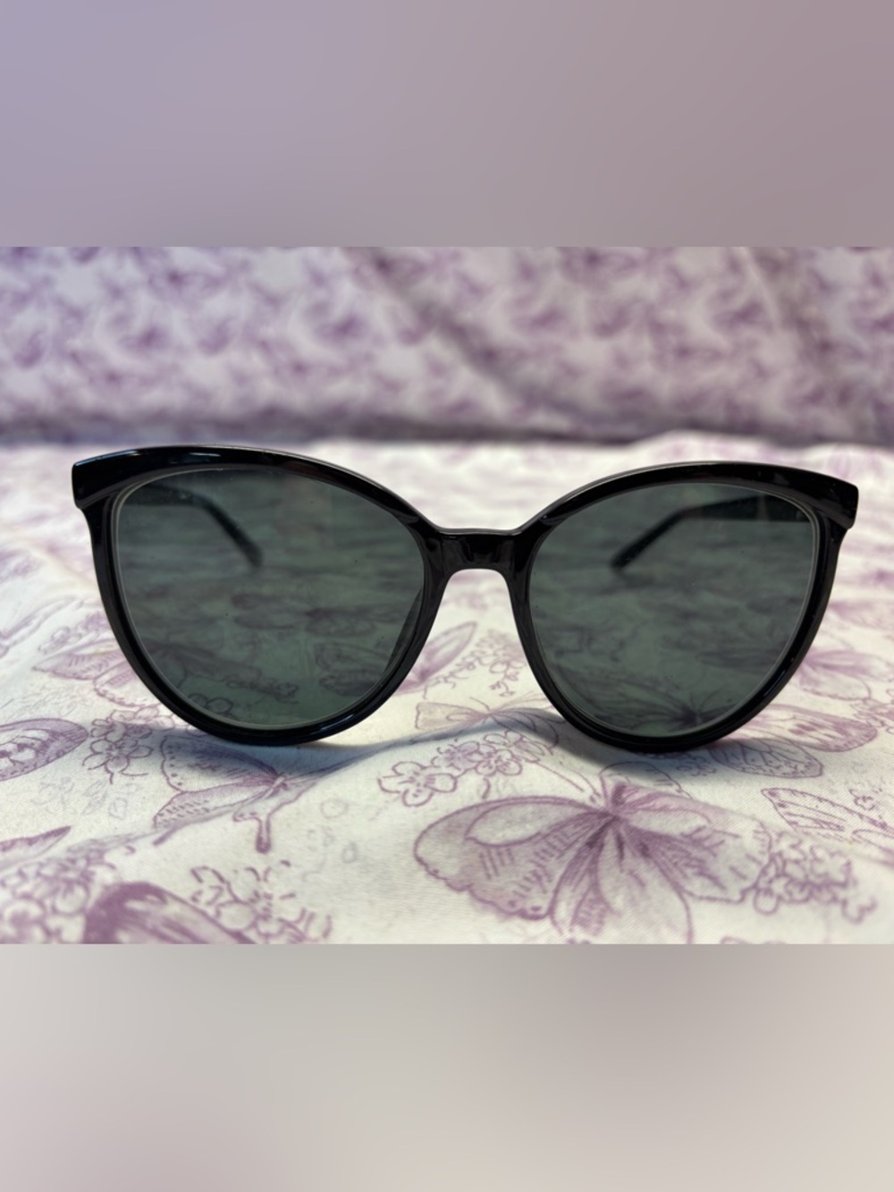 🌀Edgy Chic Classic Black Round Cat-Eye Sunglasses